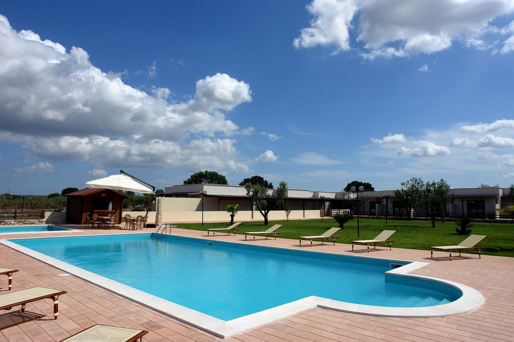 Hotel Masseria La Grande Quercia à Mottola Extérieur photo